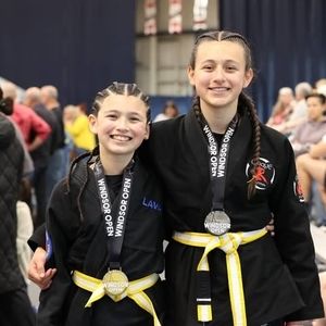 Meet your Posher, Angie